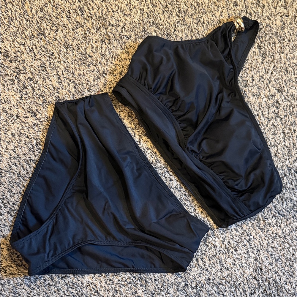 Black Two-Piece Bikini Set